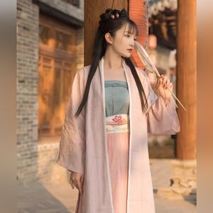 Chinese Hanfu skirt (六破裙) - 绝版！